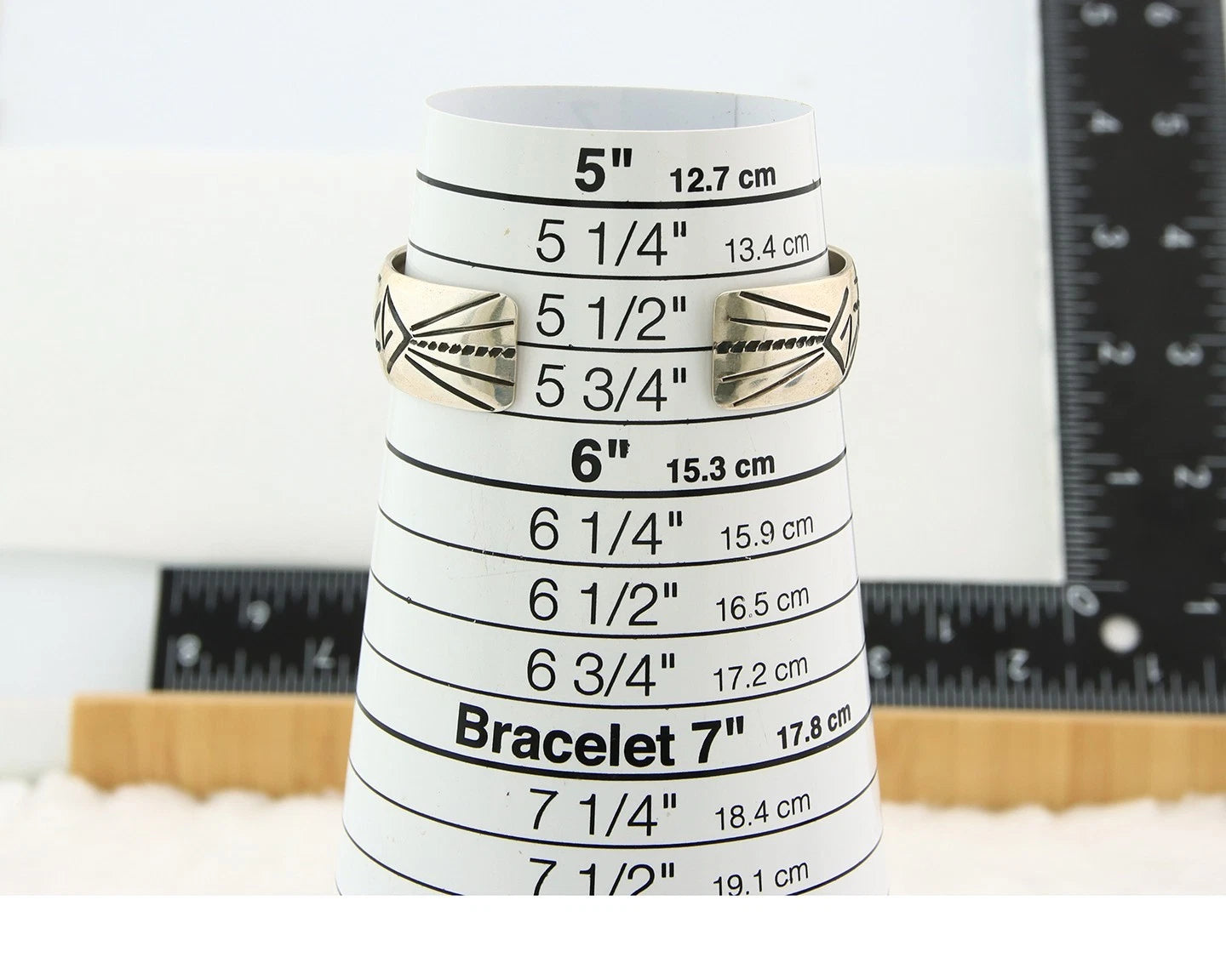Navajo Cuff Bracelet Sterling Silver Authentic Turquoise Signed Stanley Bain