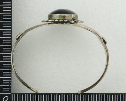 Vintage Navajo Bracelet 925 Silver Onyx Traditional Handmade Native American