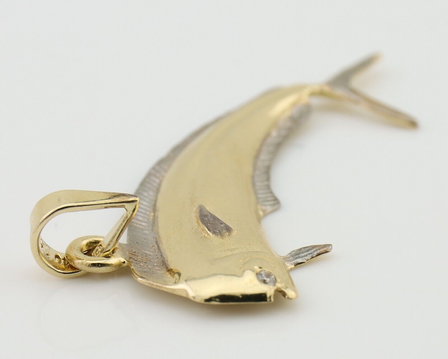 Men 14k Solid Gold Mahi Mahi Dorado Fish Pendant Medium Size 1/2 in x 1 1/2 in