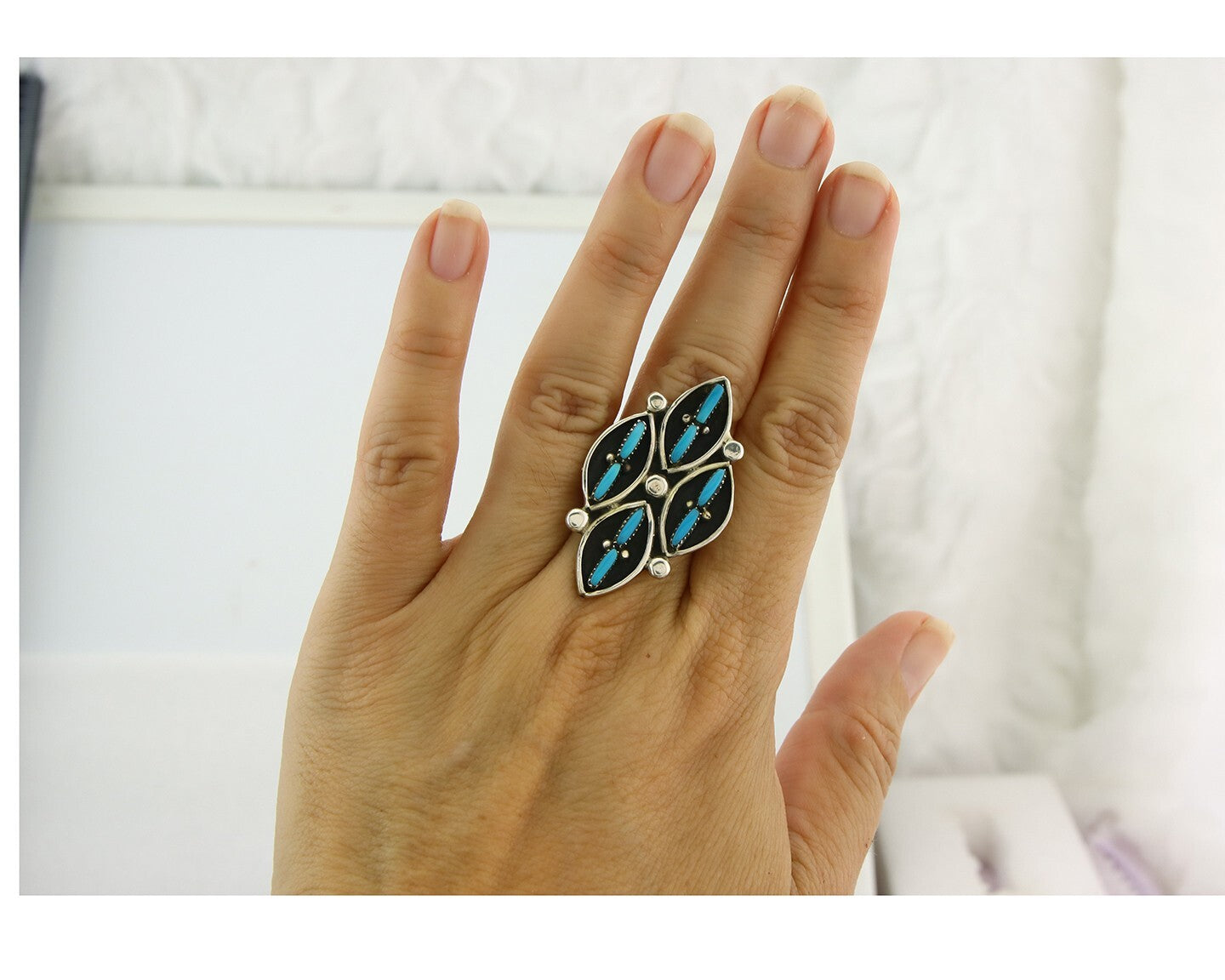 Vintage Zuni Ring 925 Sterling Authentic Natural Turquoise Native Artist Sz 7.5