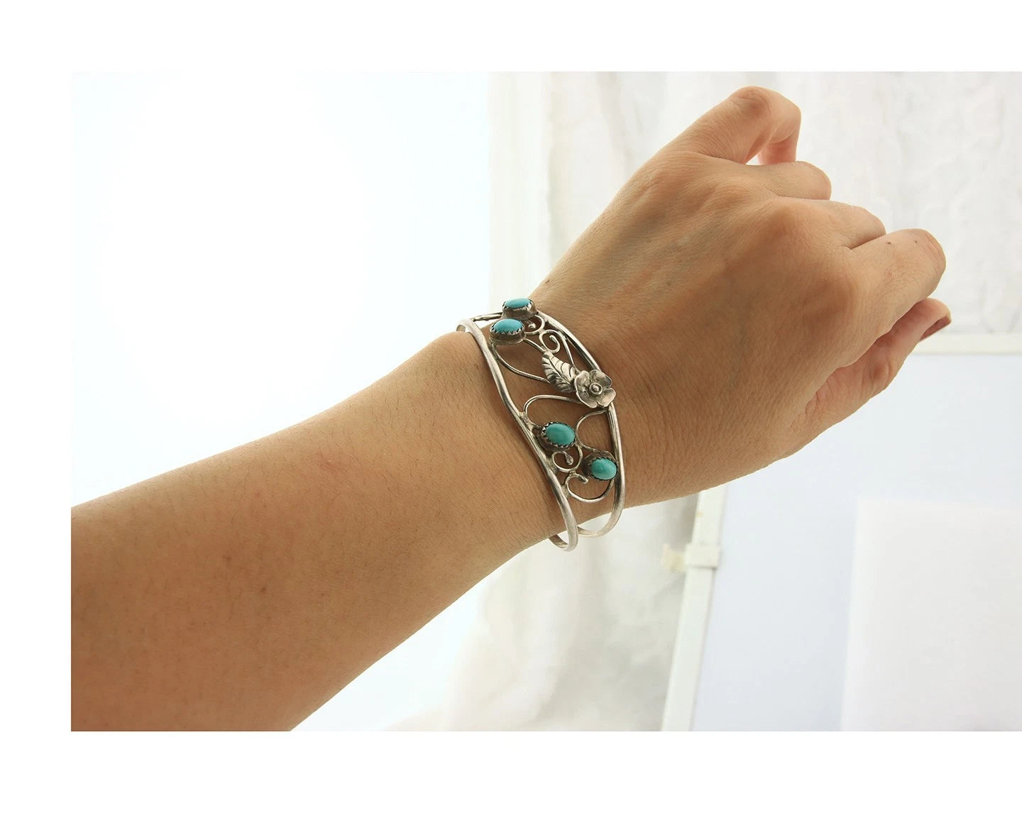 Navajo Cuff Bracelet Sterling Silver Turquoise Vintage Signed EG