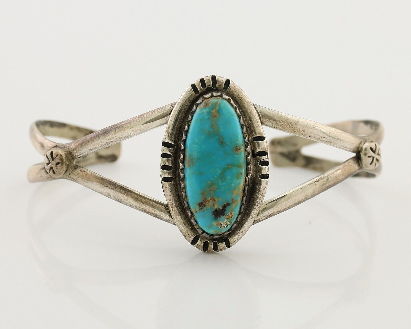 Navajo Bracelet 925 Silver Kingman Turquoise Native American Artist C.80's