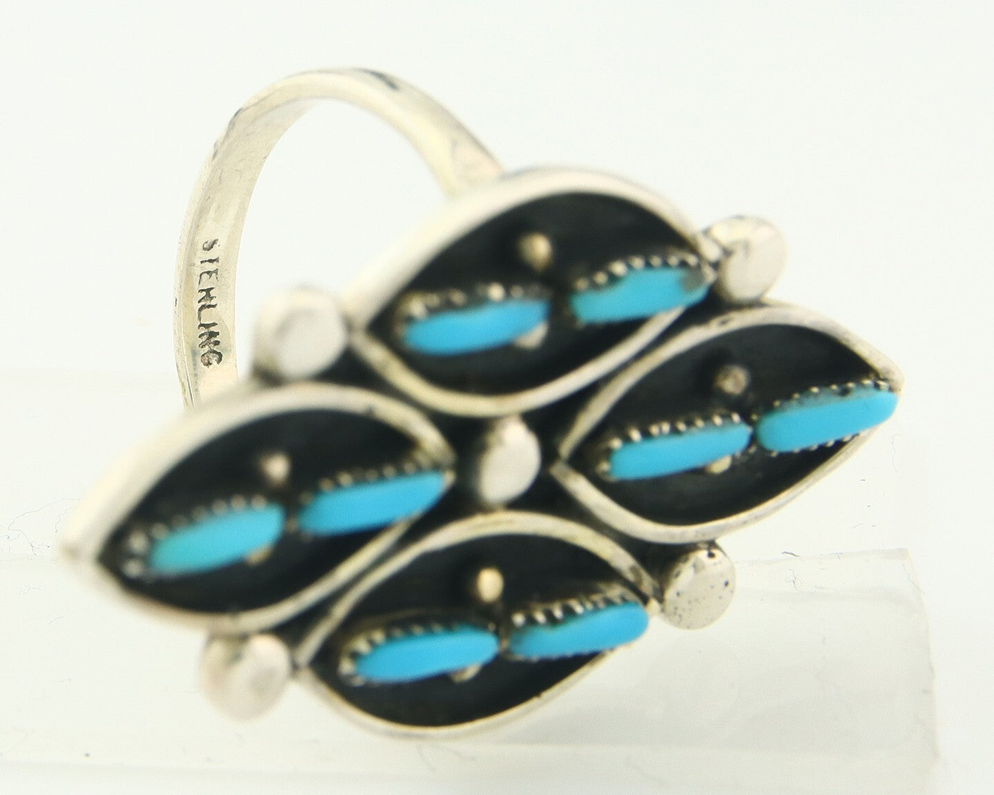 Vintage Zuni Ring 925 Sterling Authentic Natural Turquoise Native Artist Sz 8.5