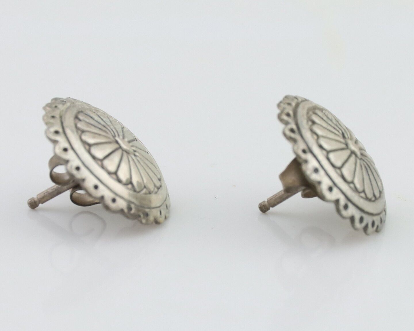 Navajo Small Shield Earrings 925 Silver Native American Artist C.80's