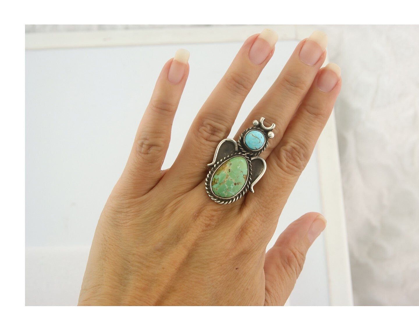 Vintage Navajo Ring 925 Sterling Authentic Turquoise Artist Signed Size 7.75