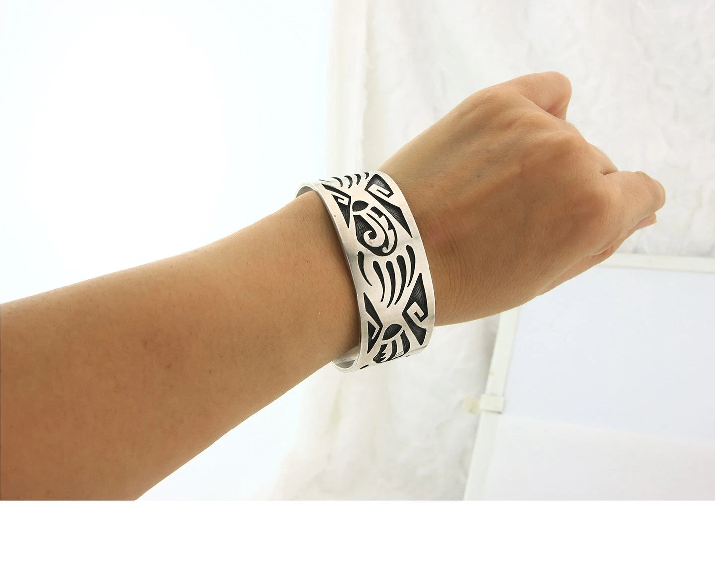 Navajo Cuff Bracelet Sterling Silver Handmade Vintage Native Artist
