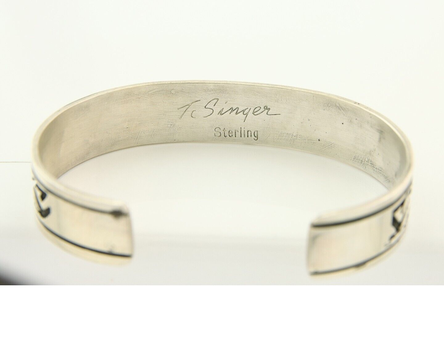 Navajo Bracelet 925 Silver Artist Signed Thomas Singer Cuff Made in the 1980's