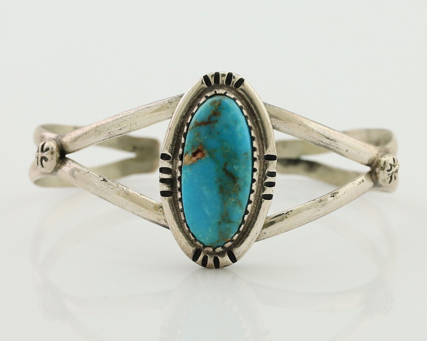 Navajo Bracelet 925 Silver Kingman Turquoise Native American Artist C.80's