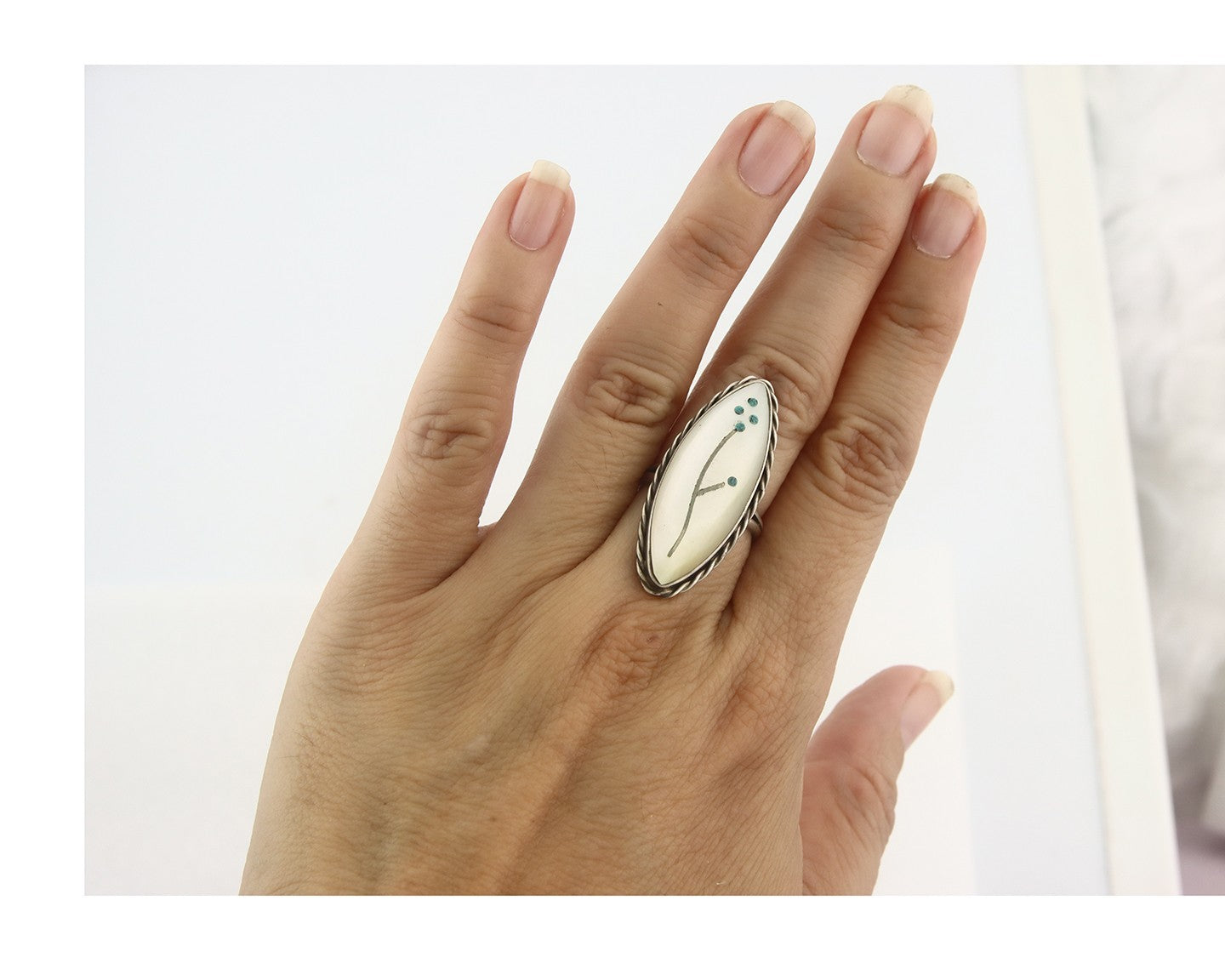 Vintage Zuni Ring Sterling Silver Authentic Gemstone Handmade Size 6.25