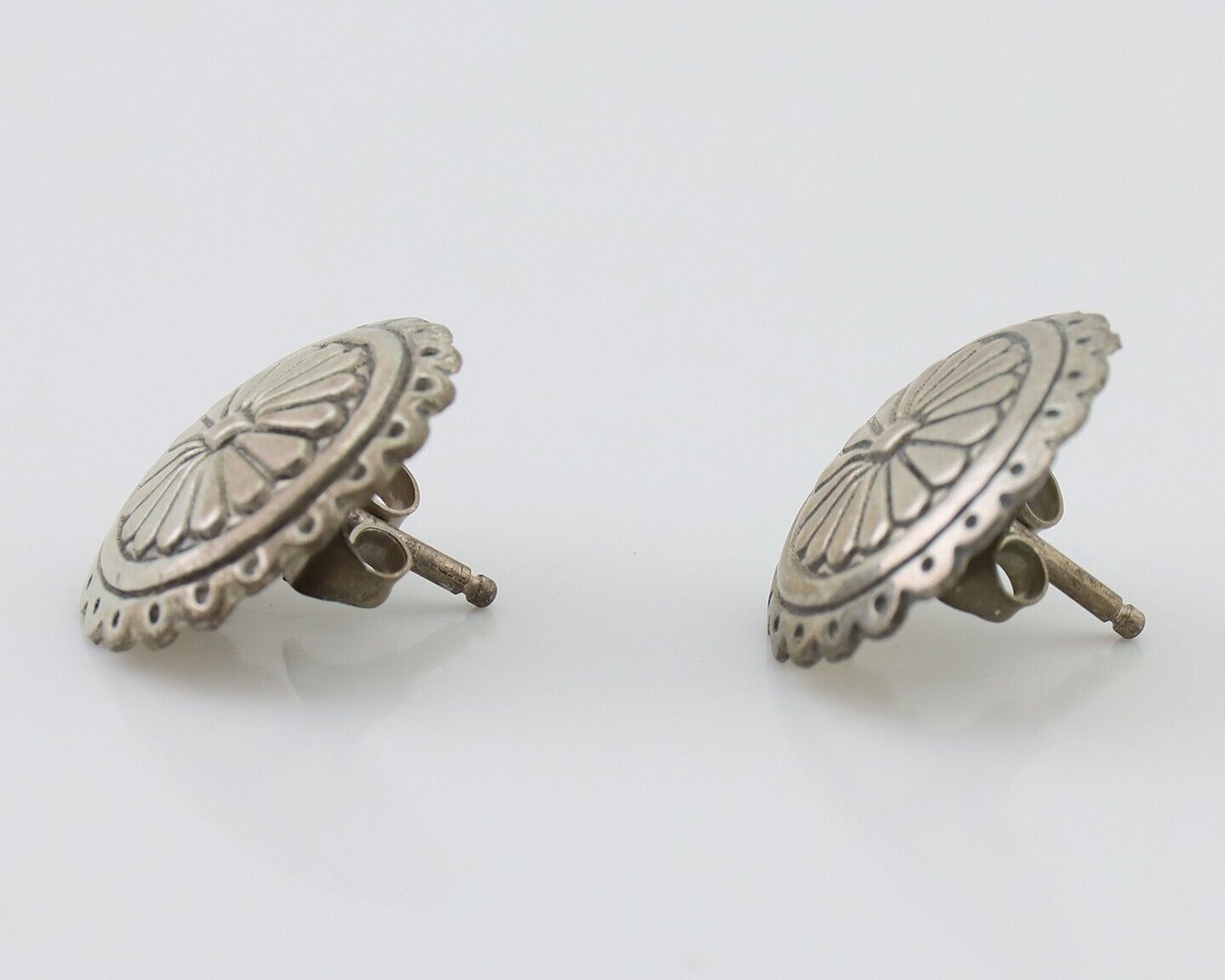 Navajo Small Shield Earrings 925 Silver Native American Artist C.80's