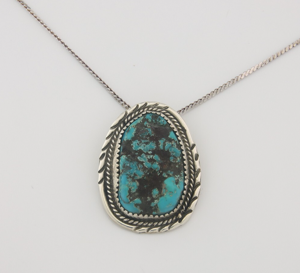 Navajo Sterling silver Necklace Turquosie Authentic Vintage Native American
