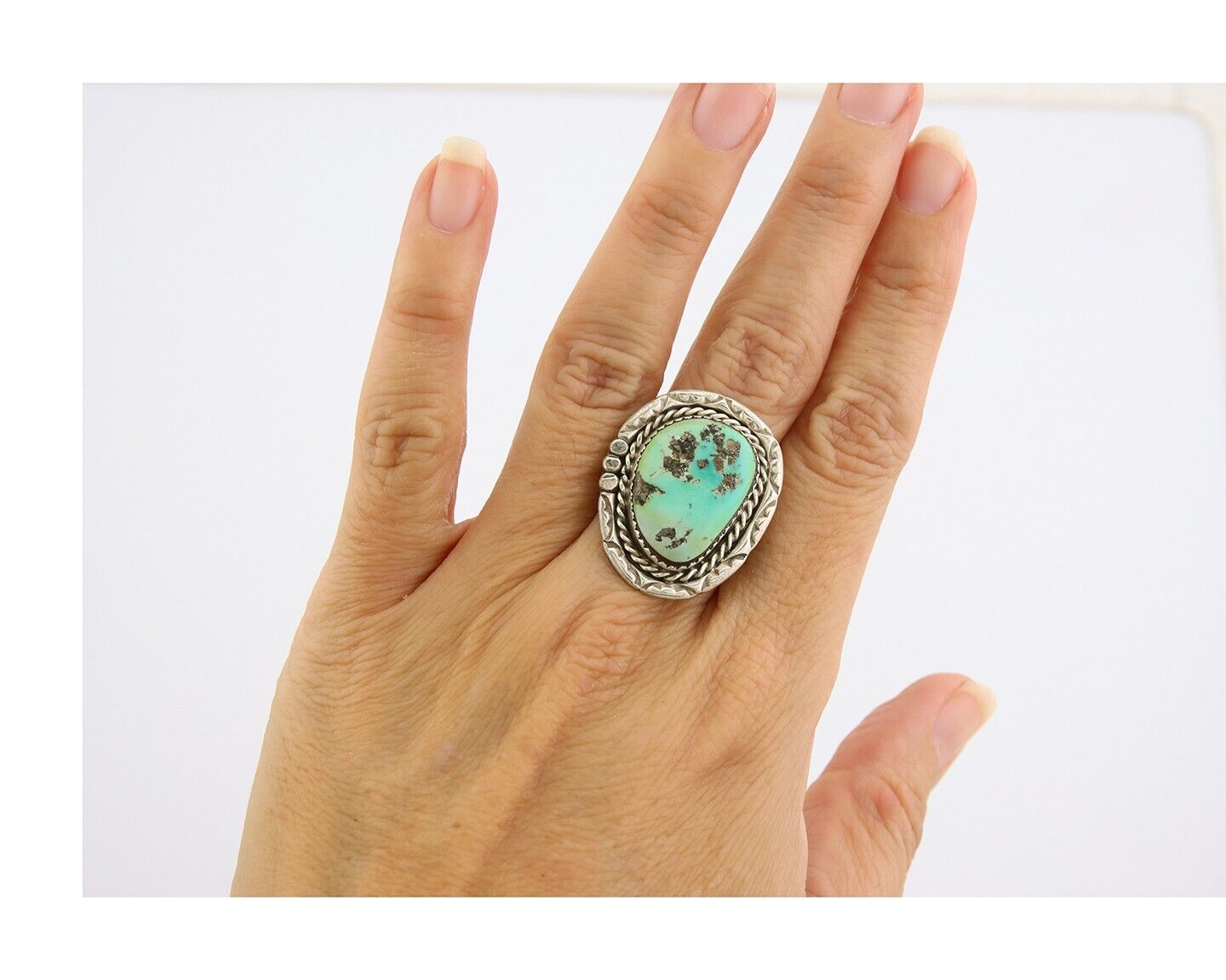 Navajo Ring 925 Sterling Natural Blue Turquoise Native Artist C.80's Size 9.5