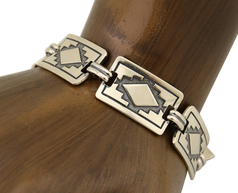 Navajo Hamdmade Link Bracelet 925 Silver Native American Artist C.80's