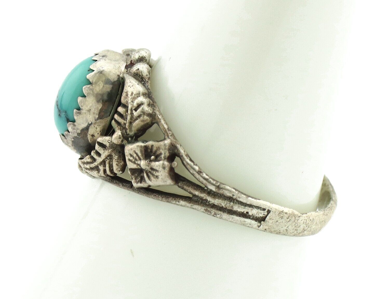 Navajo Ring .925 Silver Sleeping Beauty Turquoise Native American Artist C.80's