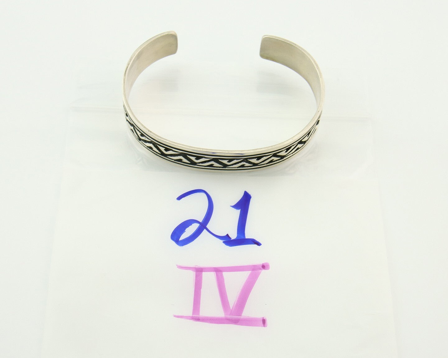 Navajo Bracelet 925 Silver Artist Signed Thomas Singer Cuff Made in the 1980's