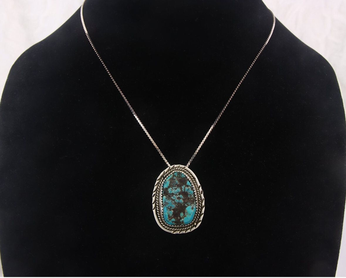 Navajo Sterling silver Necklace Turquosie Authentic Vintage Native American