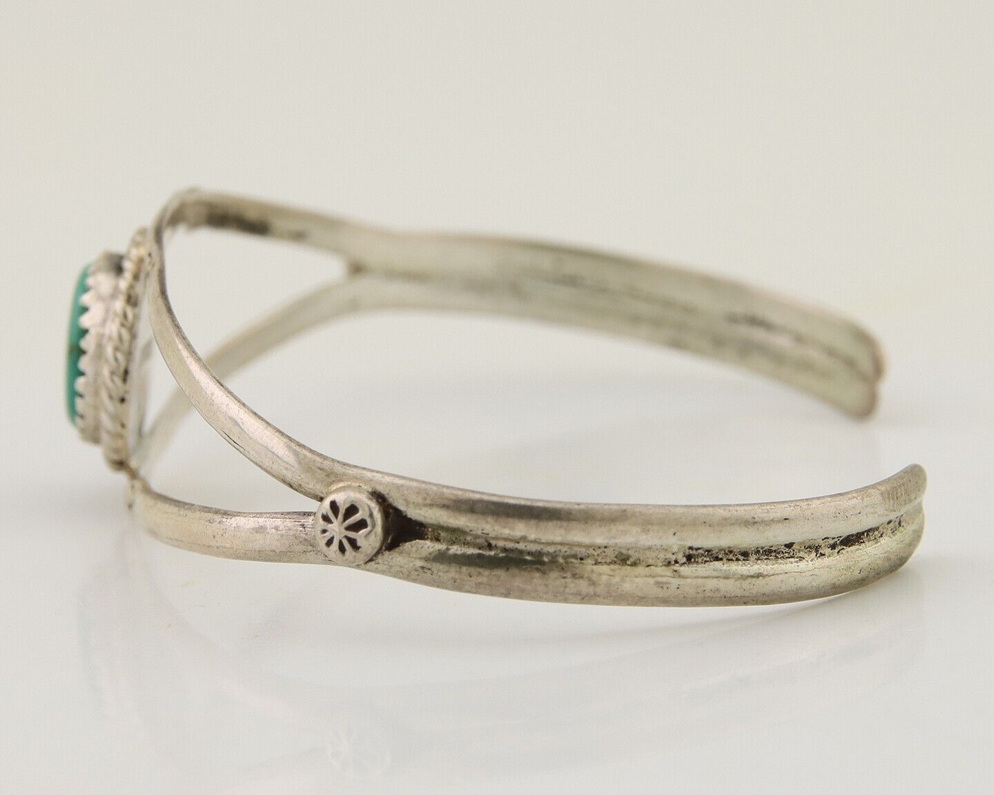 Navajo Hand Stamped Cuff Bracelet Turquoise 925 Silver Native American Artist