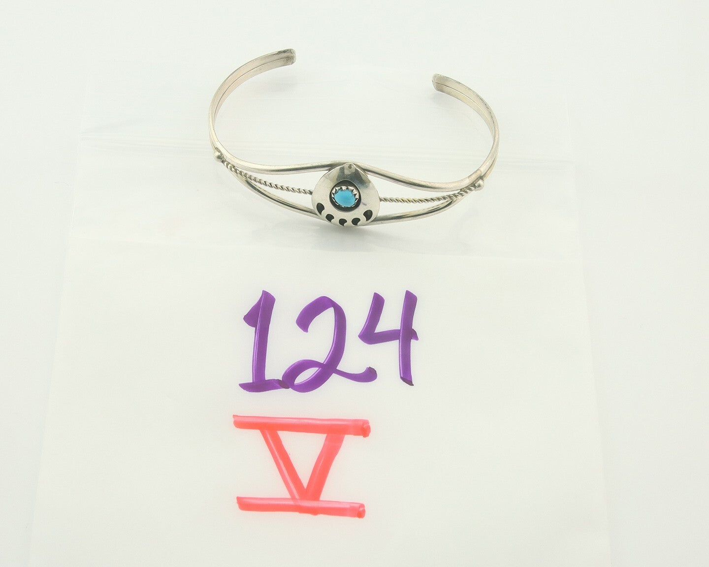 Navajo Bracelet 925 Silver Handmade Animal Claw Cuff Native American Artist C80s