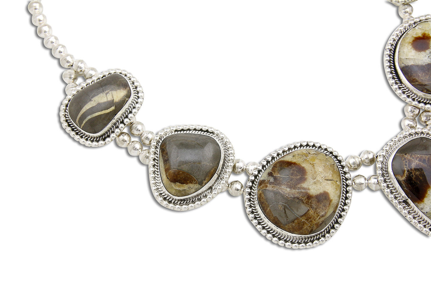 Unique Navajo Indian Natural Mined Agate in .925 SOLID Silver Bead Necklace