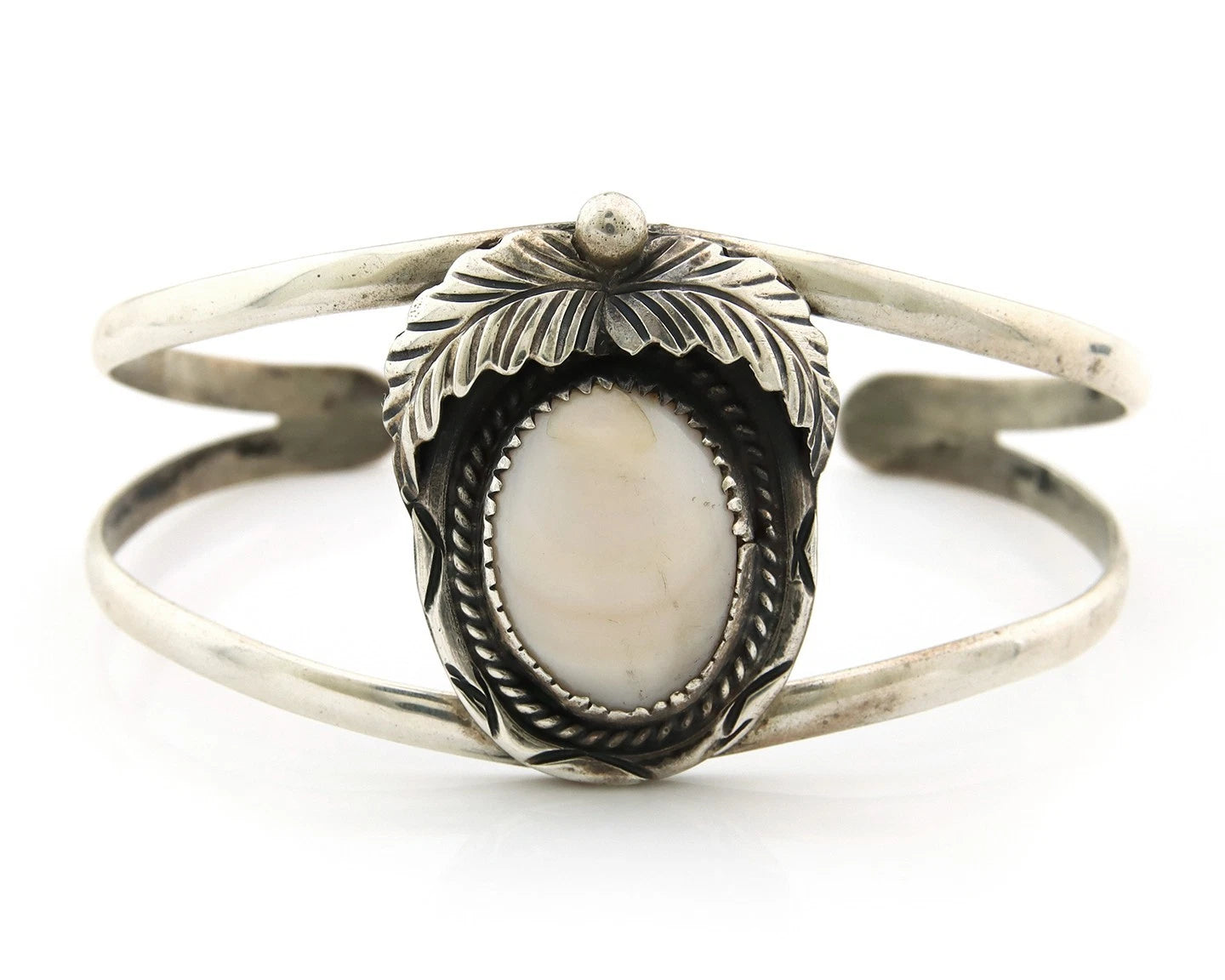 Navajo Cuff Bracelet Sterling Silver Authentic Pink Muscle Artist Signed