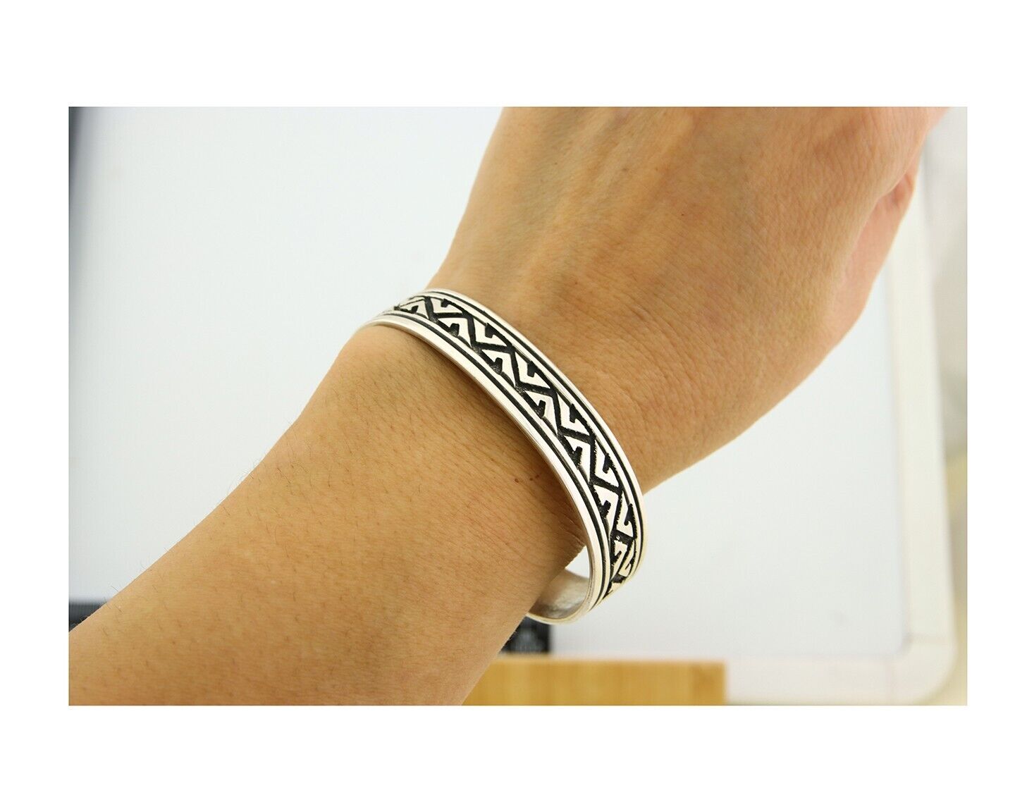 Navajo Bracelet 925 Silver Handmade Cuff Artist Signed Tommy Singer C.80's