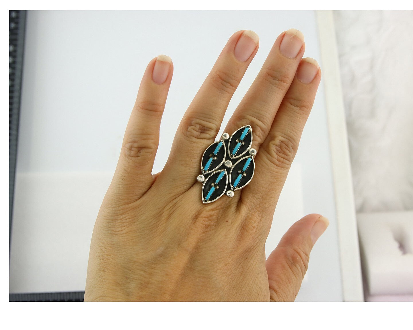 Vintage Zuni Ring 925 Sterling Authentic Natural Turquoise Native Artist Sz 9.25