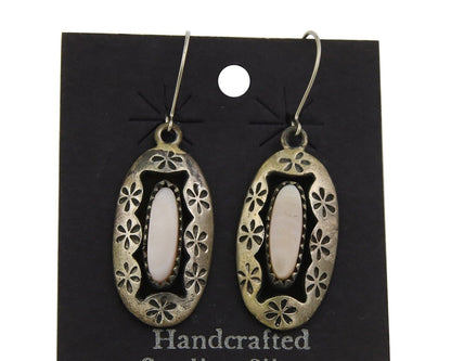 Navajo Earrings 925 Silver Handmade Natural Pink Mussel Native American Artist