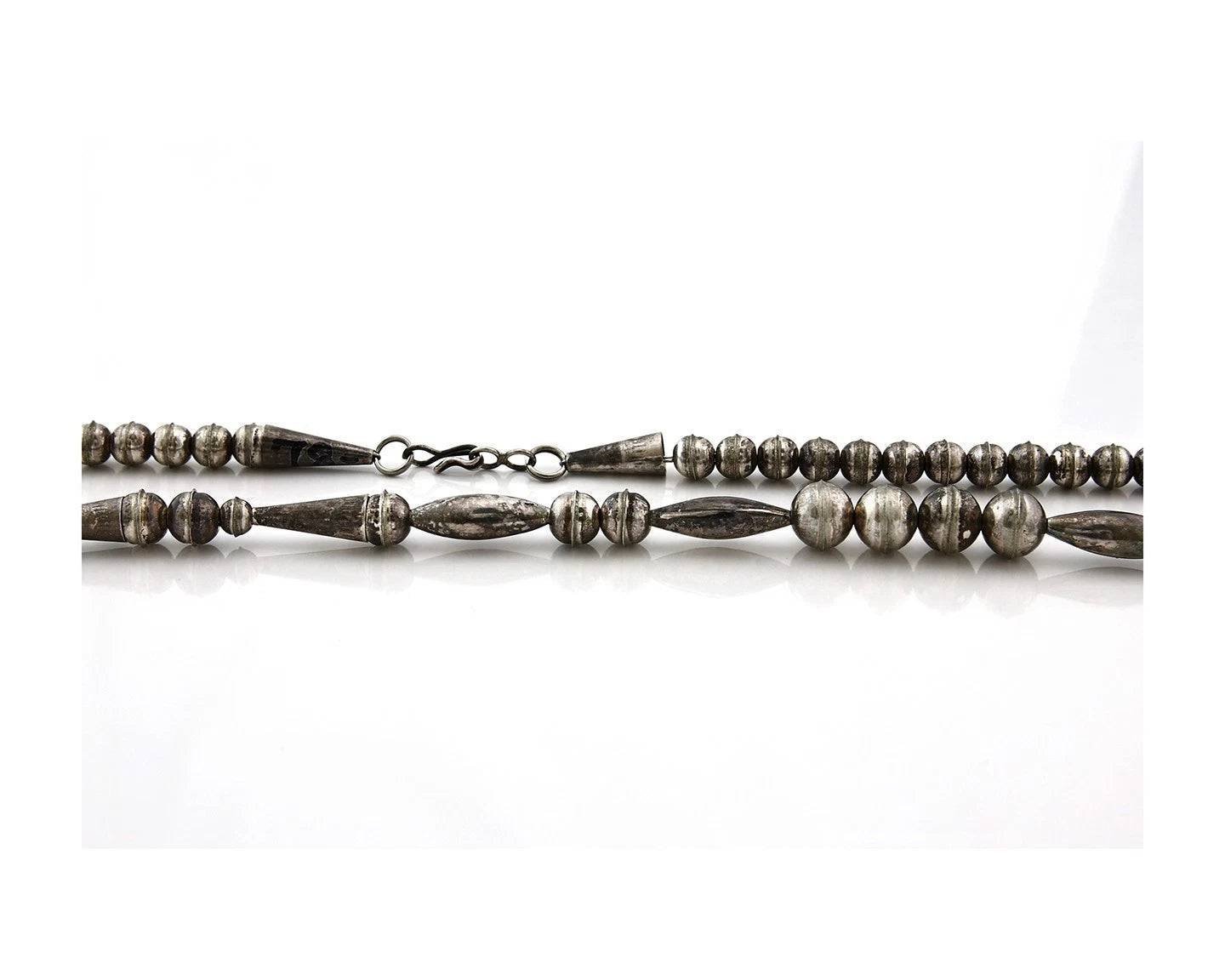 Navajo Bead Necklace Sterling Silver8.0 mm wide 25 in long Circa 1980's