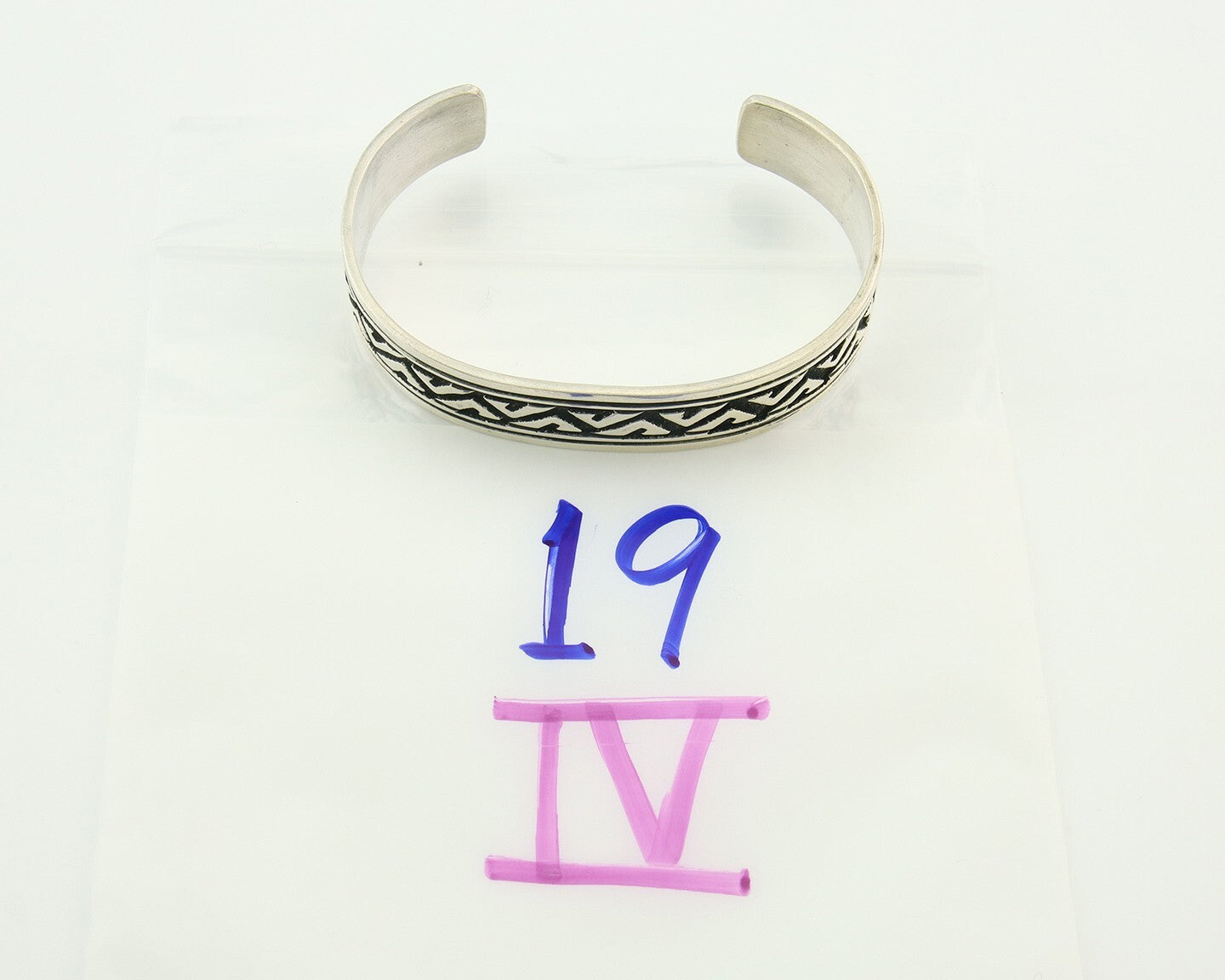 Navajo Bracelet 925 Silver Artist Signed Thomas Singer Cuff Made in the 1980's