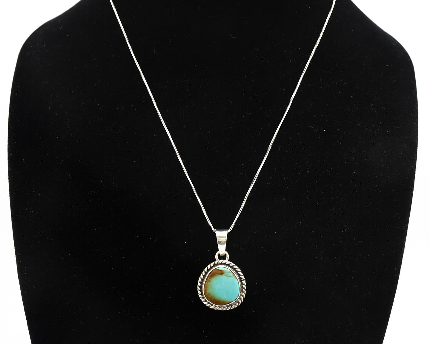 Navajo Necklace .925 Silver Kingman Turquoise Signed Gecko C.80's