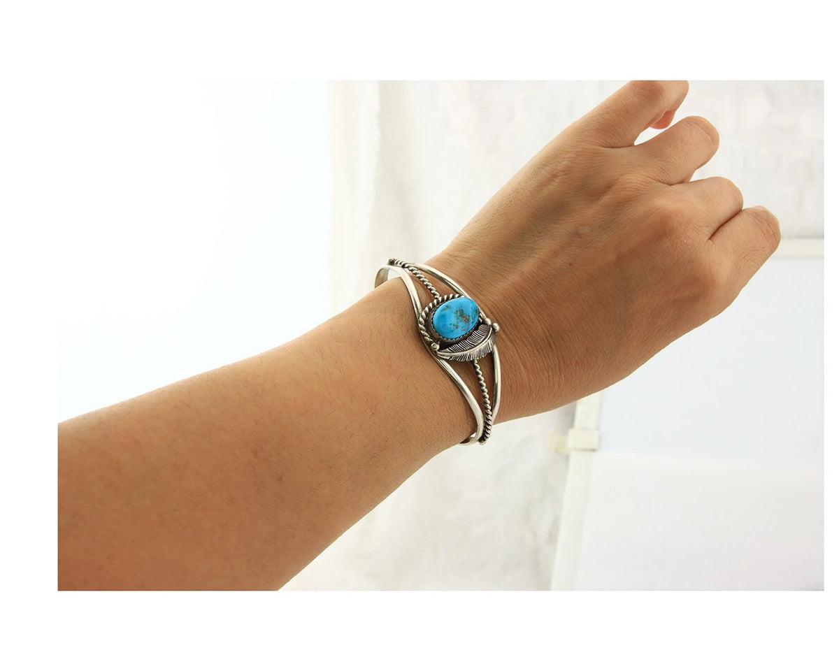 Navajo Cuff Bracelet Sterling Silver Natural Turquoise Native Vintage
