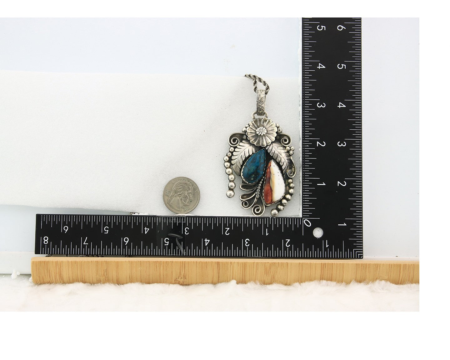 Navajo Necklace Sterling Silver Turquosie & Oyster Authentic Signed Gomez