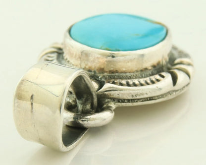 Navajo Pendant 925 Sterling Silver Natural Turquoise Vintage Artist Signed Gecko