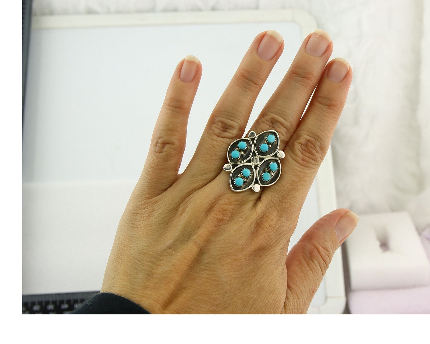 Vintage Zuni Ring 925 Sterling Authentic Natural Turquoise Native Artist Sz 5.75