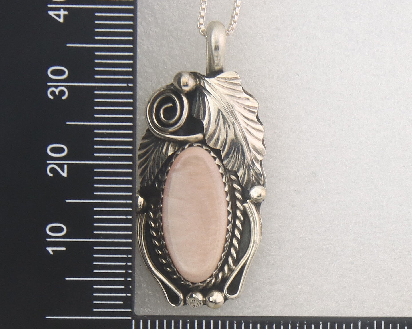 Navajo Sterling Silver Necklace Pink Muscle Authentic Vintage Sign Justin Morris