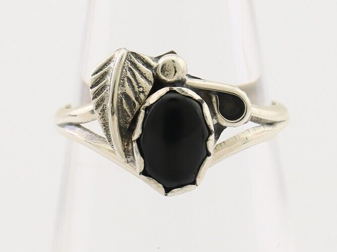 Navajo Handmade Ring 925 Silver Natural Onyx Native Artist Size 5.0 C.80's