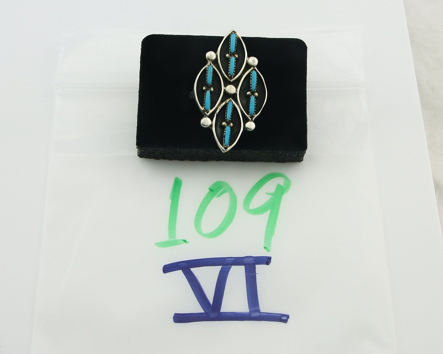 Vintage Zuni Ring 925 Sterling Authentic Natural Turquoise Native Artist Sz 9.25