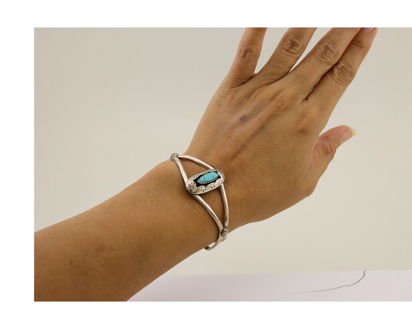Navajo Hand Stamped Cuff Bracelet Turquoise 925 Silver Native American Artist