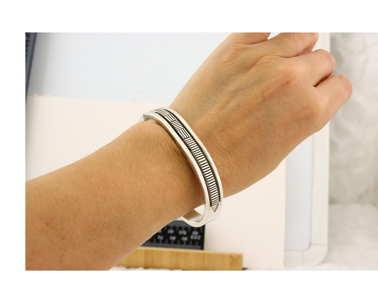 Navajo Bracelet 925 Silver Heavy Hand Stamped Signed Bruce Morgan C.80's