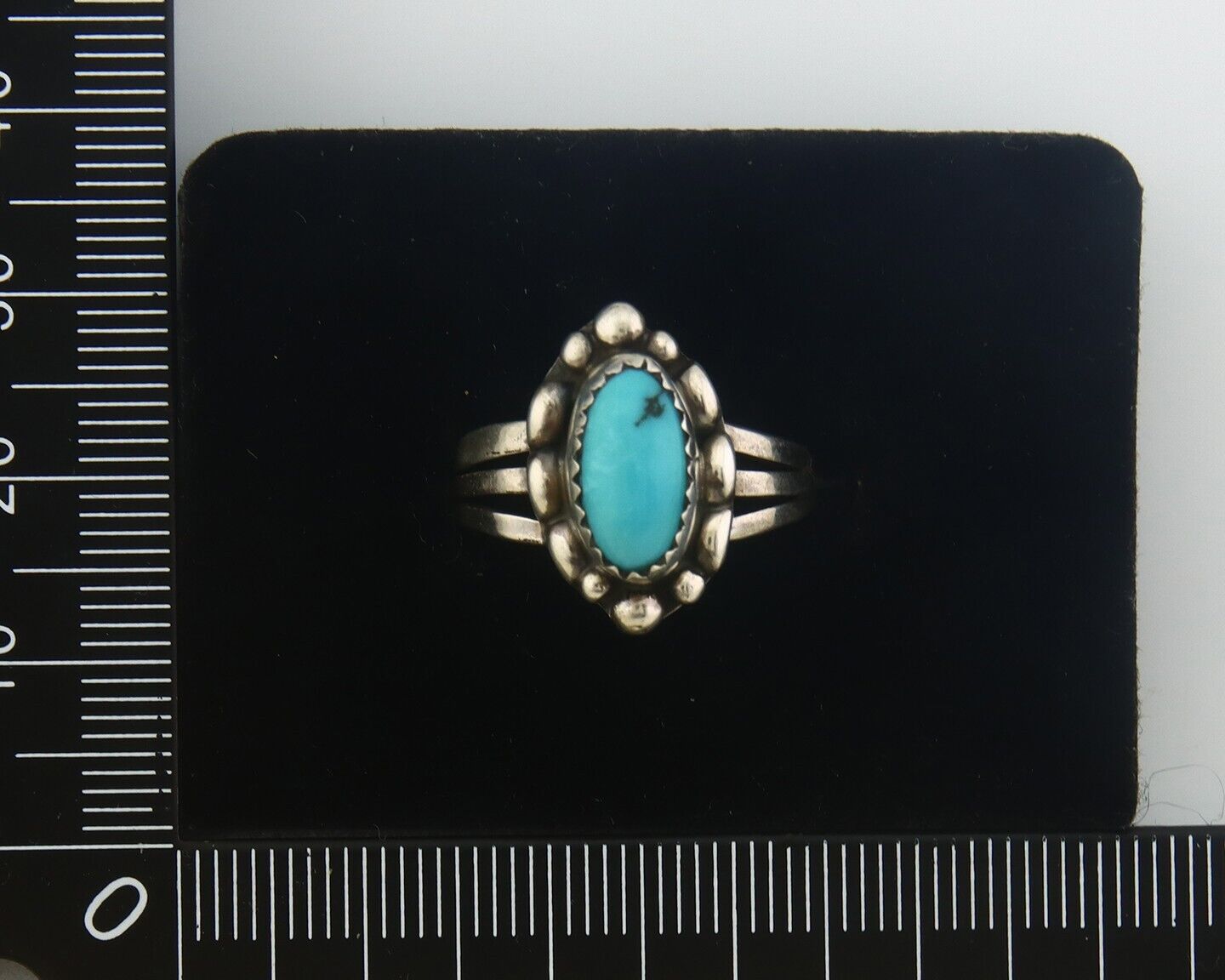 Navajo Ring 925 Sterling Natural Turquoise Native Artist C.80's Size 8.5