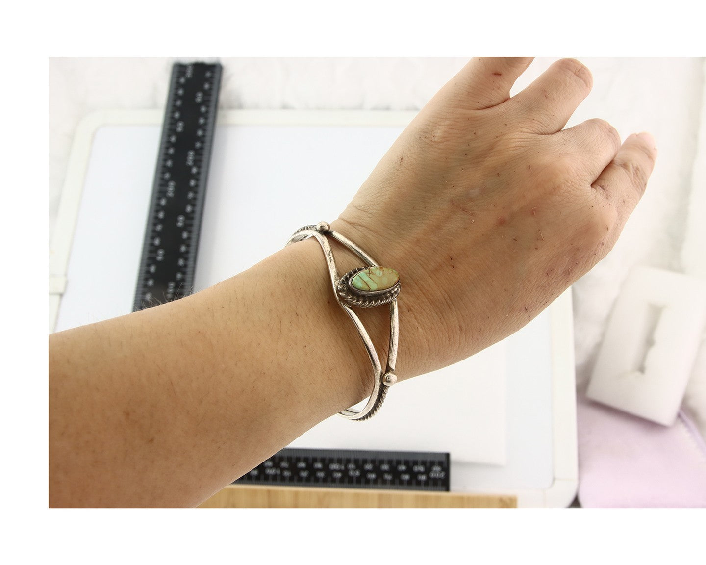 Vintage Navajo Bracelet 925 Silver Turquoise Tranditional Handmade Signed Gecko