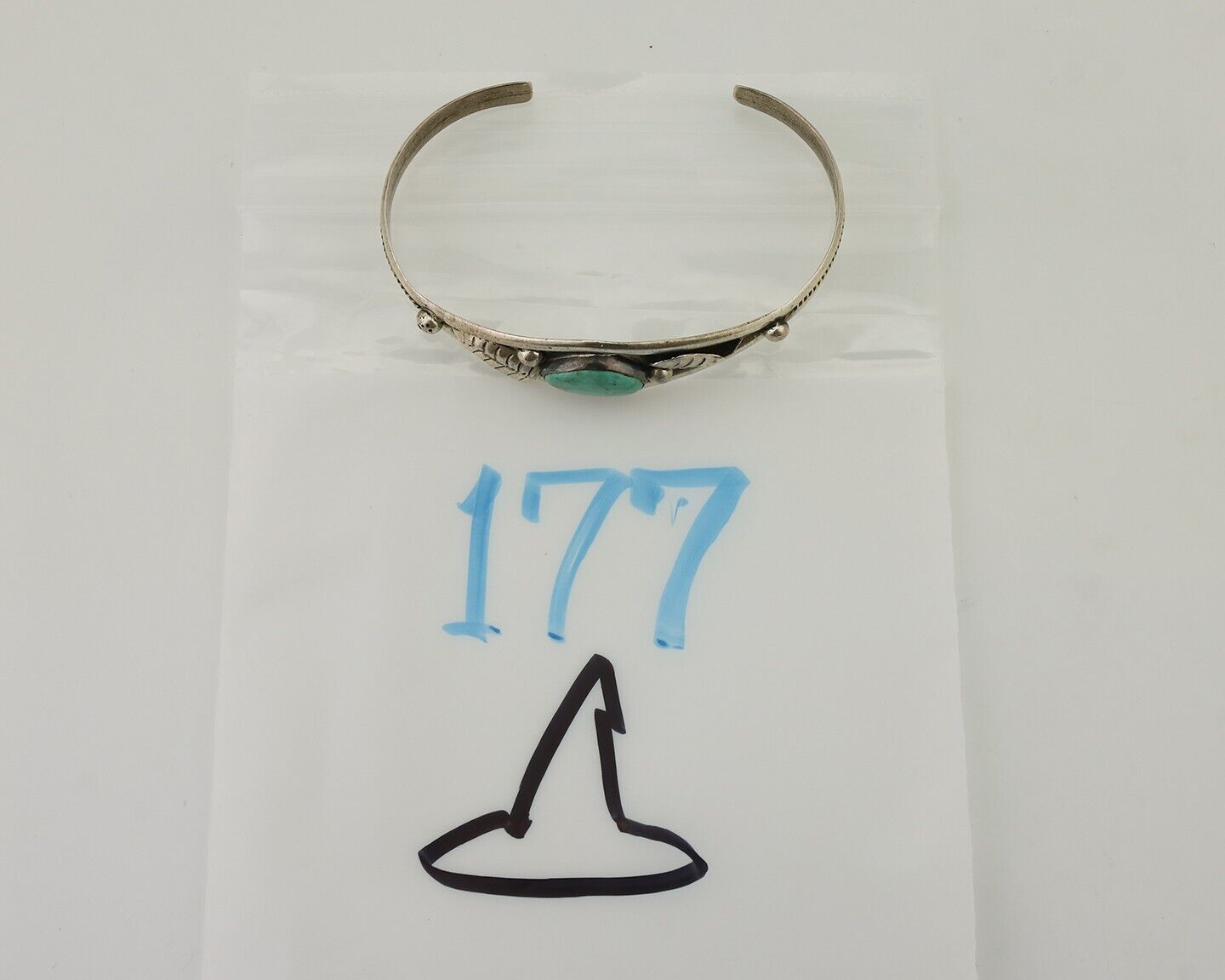 Navajo Bracelet 925 Silver Kingman Turquoise Native American Artist C.80's