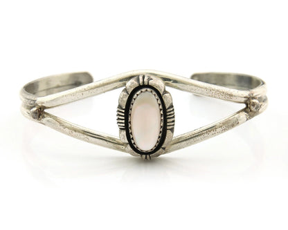 Navajo Cuff Bracelet Sterling Silver Authentic Pink Muscle Signed L Yazzie