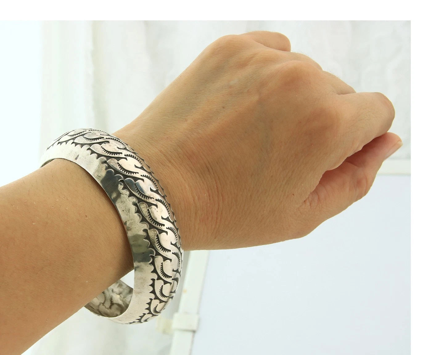 Navajo Bangle Bracelet Sterling Silver Vintage Handmade Hand Stamped