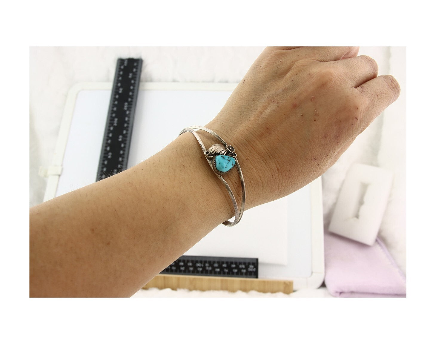 Vintage Navajo Bracelet 925 Silver Natural Turquoise Handmade Native Artist