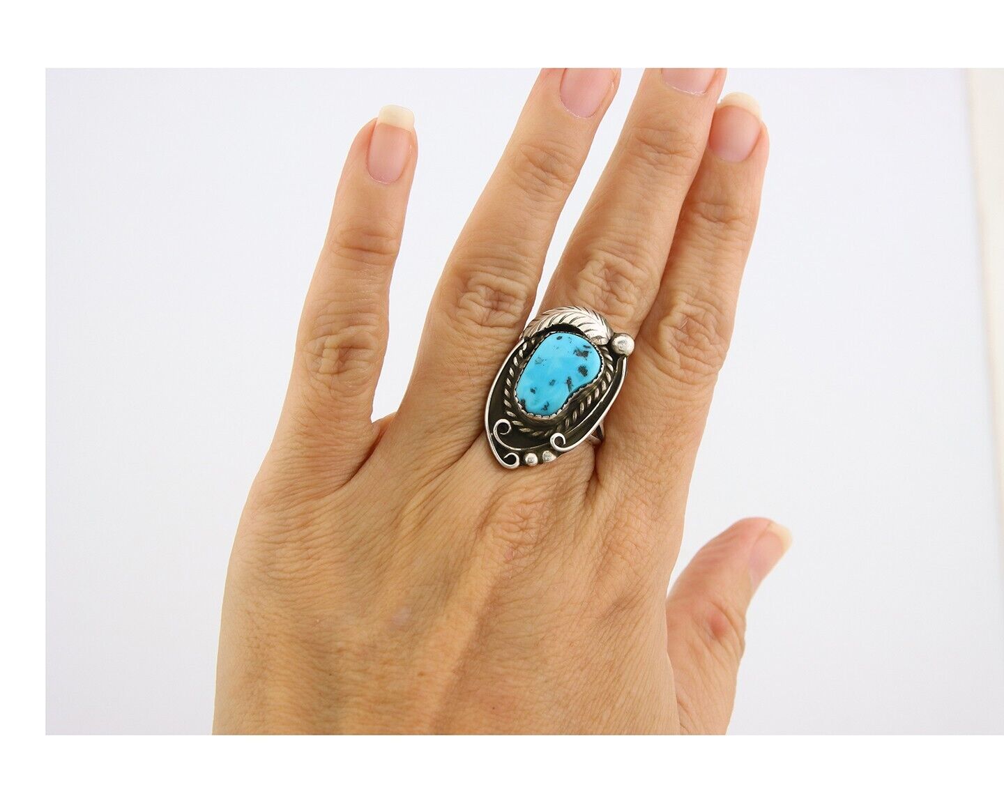 Navajo Ring 925 Sterling Natural Blue Turquoise Native Artist C.80's Size 7.0