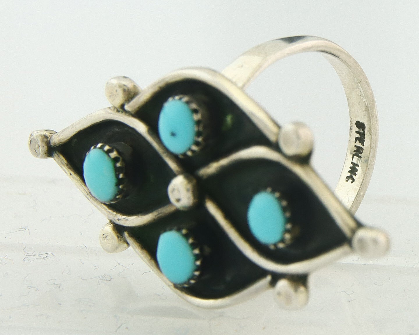 Vintage Zuni Ring 925 Sterling Authentic Natural Turquoise Native Artist Sz 6.75