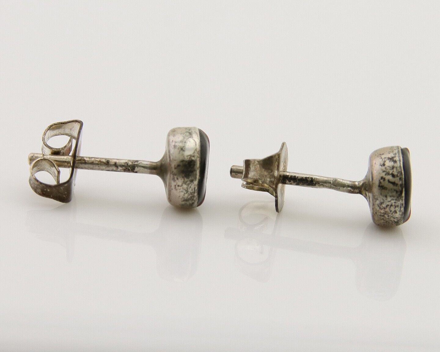 Navajo Earrings 925 Silver Inlaid Natural Onyx & Coral Native Artist C.80's