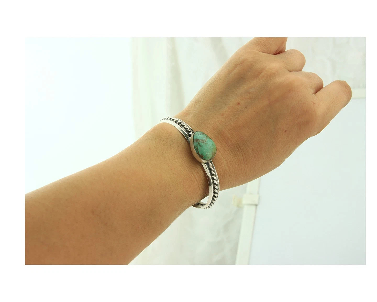 Navajo Cuff Bracelet 925 Sterling Silver Natural Turquoise Handmade Vintage