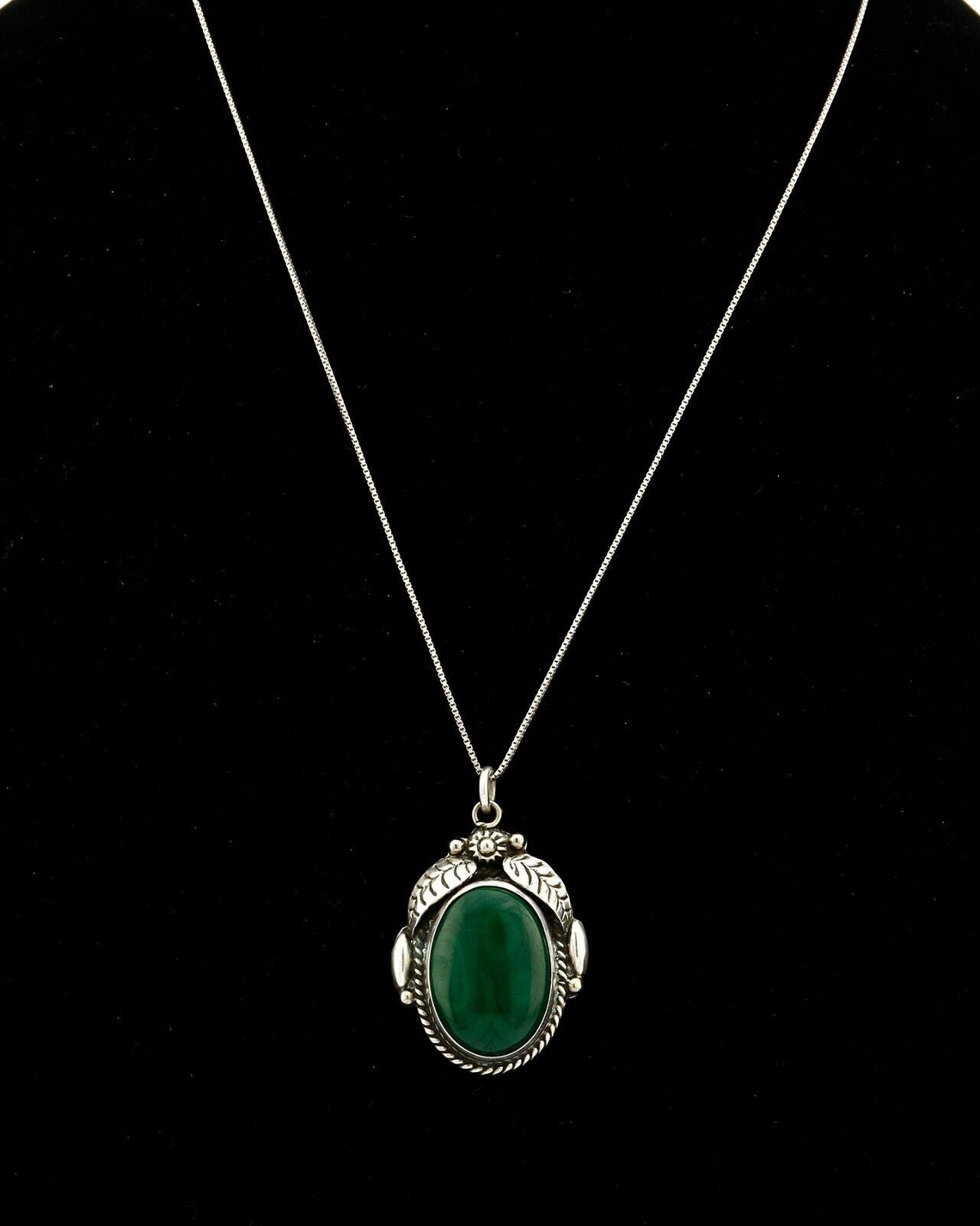 C.80-90's Navajo Signed JUSTIN MORRIS .925 Silver Natural Malachite Necklace